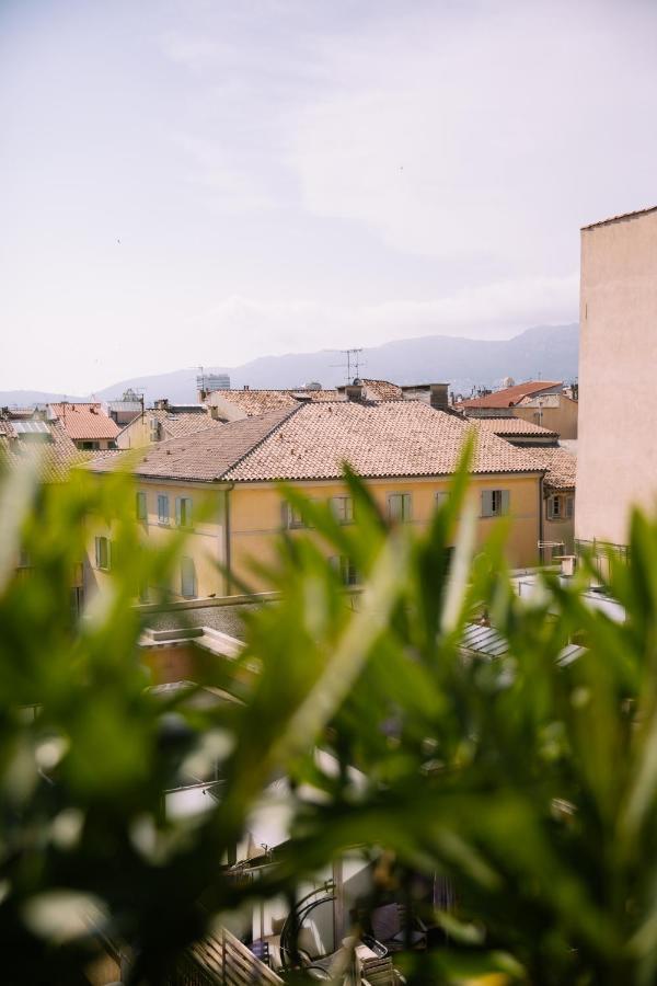 Duplex Avec Terrasse - Hyper-Centre De Toulon Daire Dış mekan fotoğraf